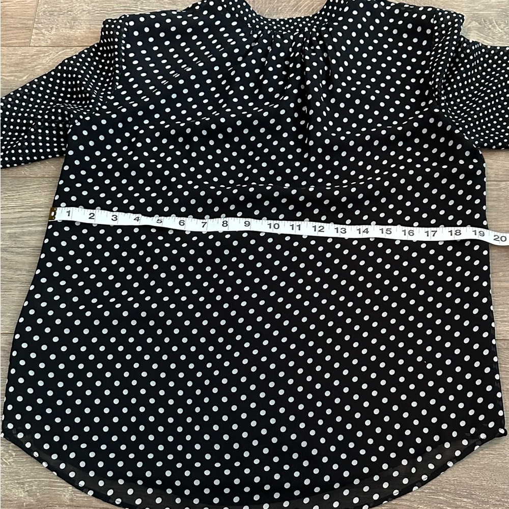 Joie Silk Polka Dot Ruffle Blouse Black & White Sz. Small - Picture 7 of 15